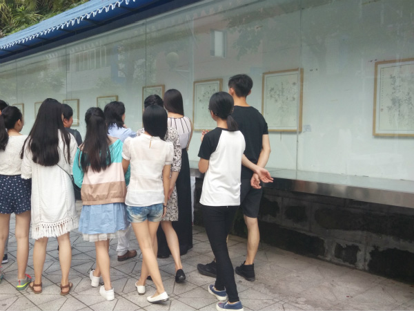 49be9a9793f1e4ff_meitu_1.jpg